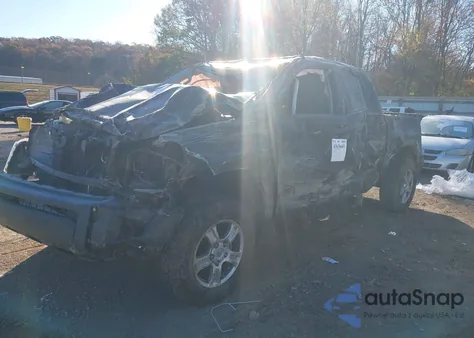 2018 Toyota Tundra Sr 4.6L V8 из США, поврежденный, VIN 5TFUM5F19JX076876